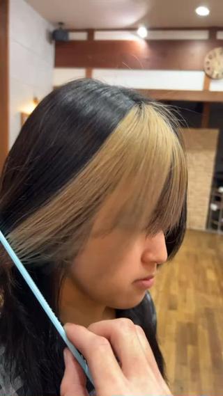 セミロング カラー 可知 幸輝のヘアスタイル