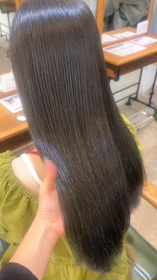 ロング ulu. amiのヘアスタイル