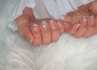 オーロラストーンネイル

うるうるワンホンネイル 