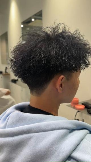 ショート カラー メンズ ☀️fifth天神 英令🌙のヘアスタイル