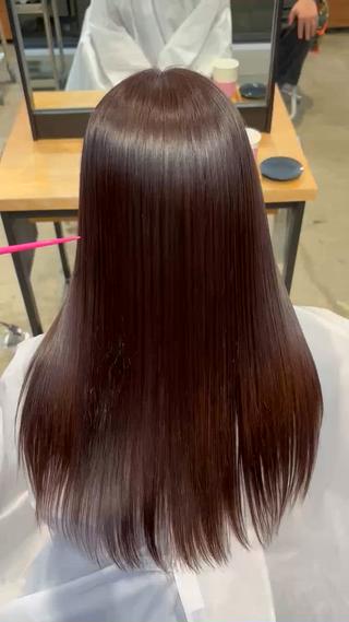 ミディアム カラー plus HAIR いずみのヘアスタイル