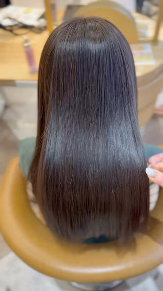 ロング ツヤ髪になりたい方へ 🩷柴田知亜希のヘアスタイル
