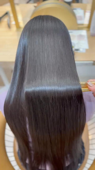 ロング カラー ツヤ髪になりたい方へ 🩷柴田知亜希のヘアスタイル