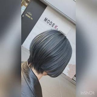 ショートボブスタイル
ブルーシルバー 