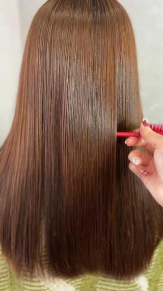 縮毛矯正/髪質改善
ブリーチやブリーチなしダブルカラーをされている方でも髪質によっては施術可能ですご相談ください 