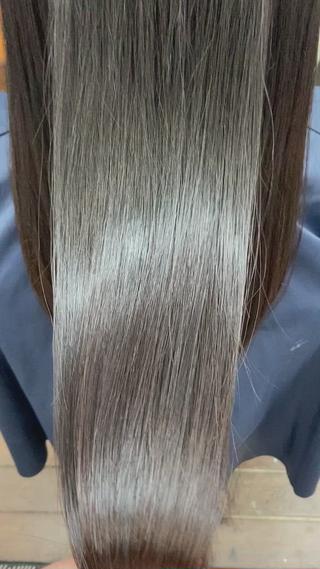 ロング WEG所属・韓国レイヤー/艶髪 WATSUKIのヘアスタイル