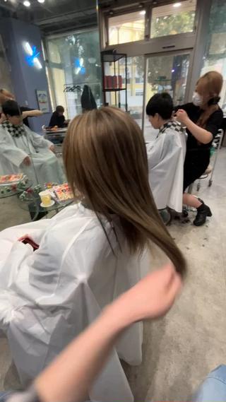 セミロング ウィチ所属・🩵完全マンツー🩵 kiryuのヘアスタイル