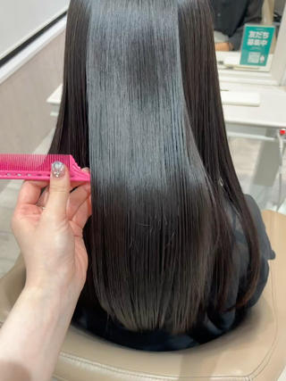 ロング パーマ Ash本八幡 🩵ྀི菊地のヘアスタイル