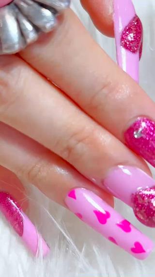 ネイル キラオメ Neneのネイルデザイン