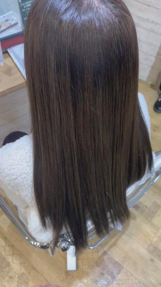 髪質改善トリートメント
今までトリートメントの効果が感じられなかった方でも必ず実感できます
ブリーチ毛の方にもオススメです！ 