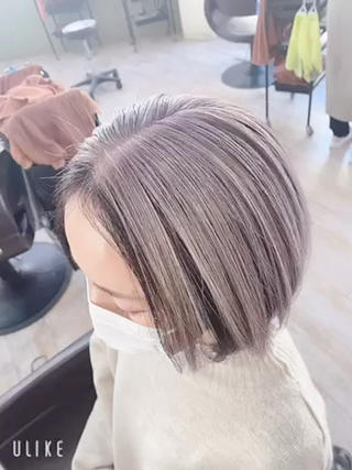 ホワイティーグレージュ
ブリーチ２回 