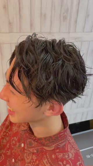 パーマ メンズ 💇🏻‍♂️パーマ ニキ✨本田龍斗のヘアスタイル