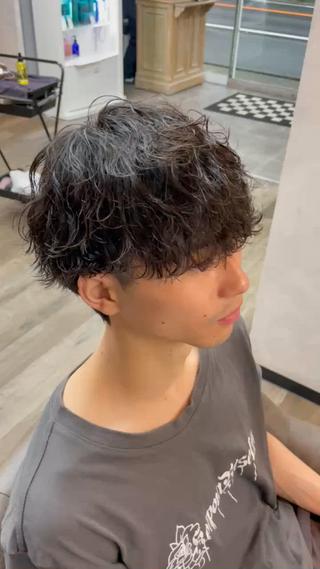 ショート パーマ メンズ 💇🏻‍♂️パーマ ニキ✨本田龍斗のヘアスタイル