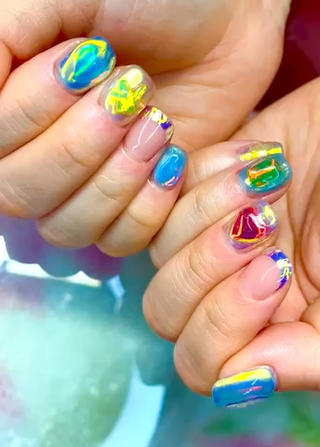 うるうるネイルニュアンスうるうるネイル