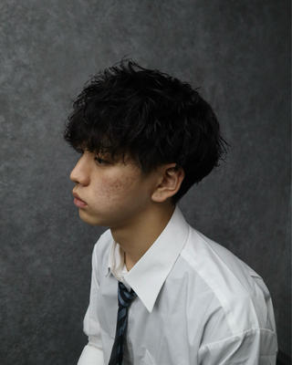 
#XENO#メンズ#ハイトーン#カラー#海老名#パーマ#シャドーパーマ#波巻きパーマ#ツイストスパイラルパーマ#フェザーパーマ#ストレート#曲がる縮毛矯正#ニュアンスストレート 