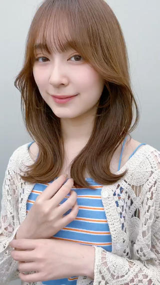 韓国ヘア
人気のくびれヘア︎
流れるお顔周りがかわいい♡
動いても取れないくびれヘア◎
自分でも出来ちゃう簡単なスタイリング方法教えます
