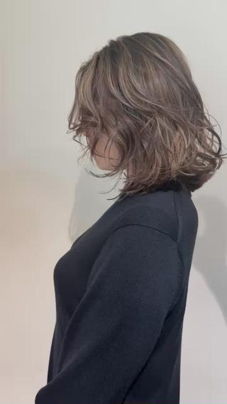 ミディアム カラー opus 店長大和 レイヤー/赤み消しのヘアスタイル
