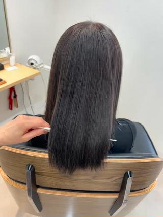 グレージュカラー ベースがくらい方や１回もカラーがしたことない方はダブルカラーがおすすめ

髪質改善でツヤツヤに
 