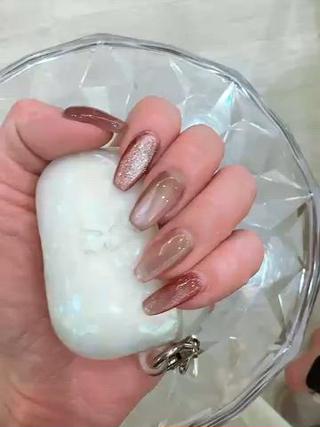 ネイル Queeens nailのネイルデザイン