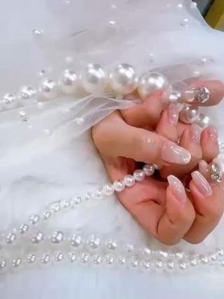 ネイル Queeens nailのネイルデザイン