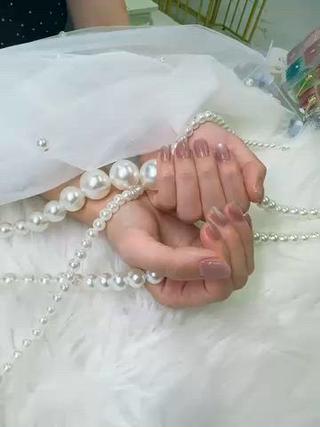 ネイル Queeens nailのネイルデザイン