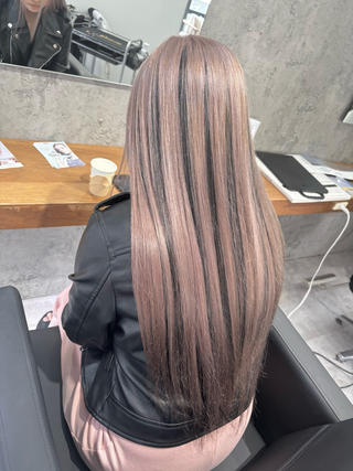 ロング カラー ヘアアレンジ vizz by el yts 北谷エクステのヘアスタイル