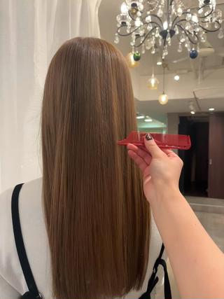 カラー＆トリートメント︎︎
ツヤツヤな髪の毛はお任せ下さい


髪質に合わせてシャンプーやトリートメントなどを
診断し施術させて頂きます️

是非髪の毛の綺麗をお任せ下さい 