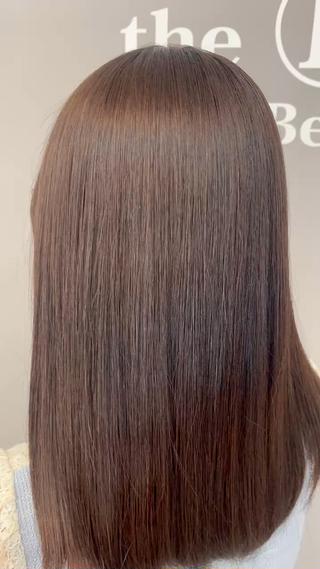 セミロング カラー theF___ yukoのヘアスタイル