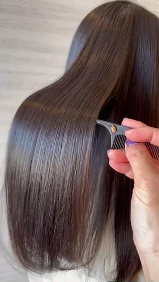 ロング 仙石 愛のヘアスタイル