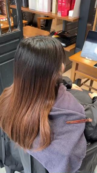 地毛と明るいところがパックリと分かれてしまってましたが、ワンカラーで統一しました 