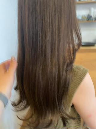 オリーブ×グレージュ 