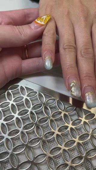 美容師さんのお客様ねいるですが、
6週間浮きなし、びっちりついてます
 