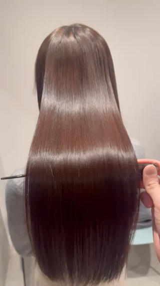 ロング 小嶋 秀明/ 本物の髪質改善⭐️のヘアスタイル