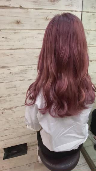 ワンブリーチで作る
ラベンダーピンク
ケアブリーチ使用でダメージも抑えれます