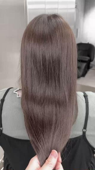 ロング カラー 高橋大樹/グレージュ 透明感/髪質改善のヘアスタイル