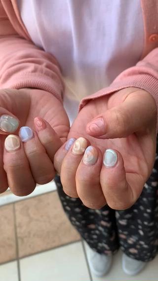 ぷっくりネイル