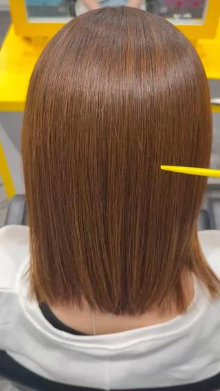 ミディアム LOMARLIE/ NATUMIのヘアスタイル