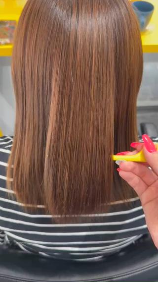 ミディアム LOMARLIE/ NATUMIのヘアスタイル