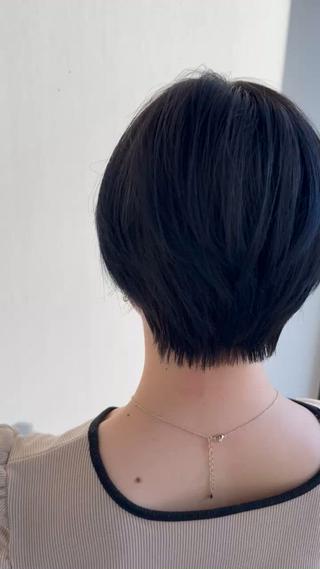 小顔カット/ショート/透明感カラー/ラベンダーカラー