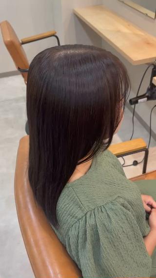 地毛風ブラウン
傷んでたけどトリートメントしてツヤツヤに 