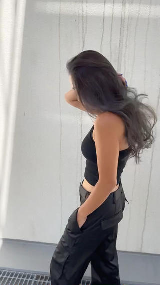 ペールブラック