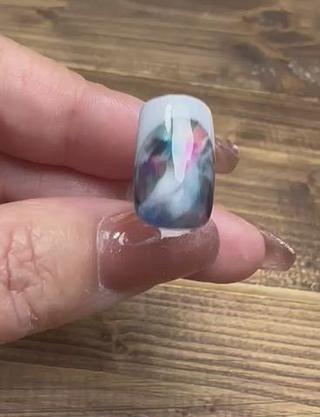 ネイル 新山 聖のネイルデザイン