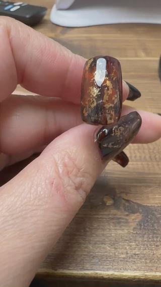 ネイル 新山 聖のネイルデザイン