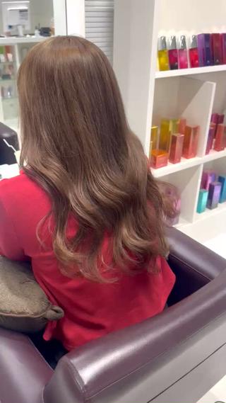 milktea beige
この時期もハイトーン大人気です
4stepトリートメントがオススメです