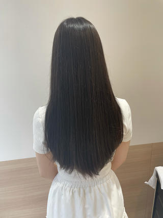 ロング カラー 天野 瑠真のヘアスタイル