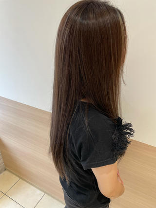ロング カラー 天野 瑠真のヘアスタイル