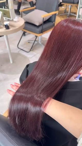 ロング カラー Zina天神🌻田中 愛香のヘアスタイル