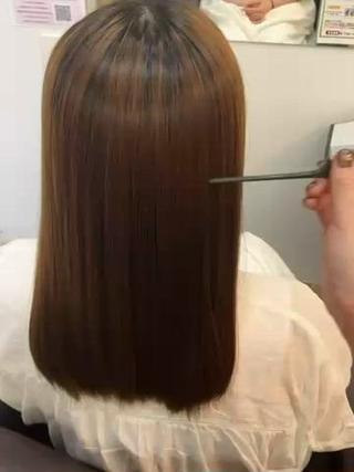 セミロング 堀川 なつみのヘアスタイル
