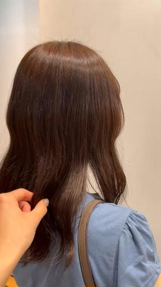ウェーブヘアに！スタイリングのコツまでお伝えします
 
