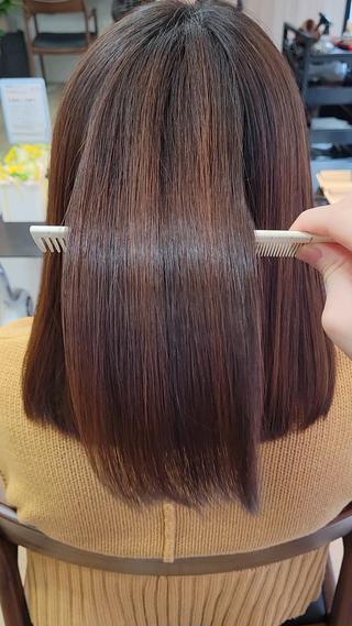 縮毛矯正+髪質改善トリートメント。
これ、無敵です 